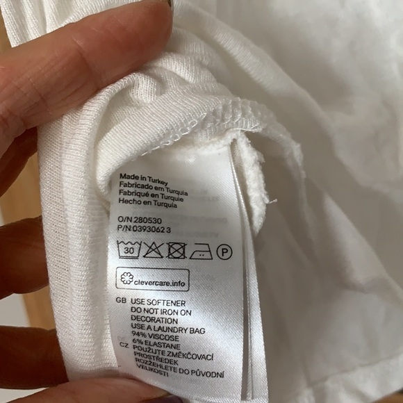 H&M Tassel top EUC - Picture 5 of 5